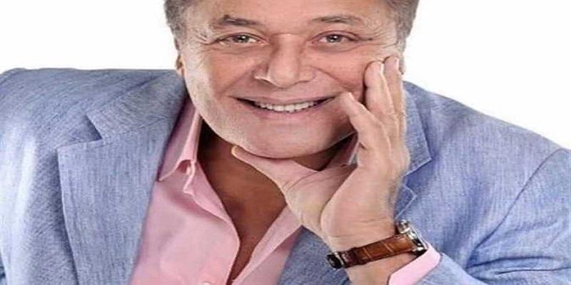 الأستاذ محمود عبد العزيز