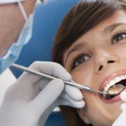 دكتور الأسنان