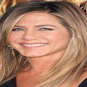 جينيفر أنستون ومعركتها من أجل الانجاب