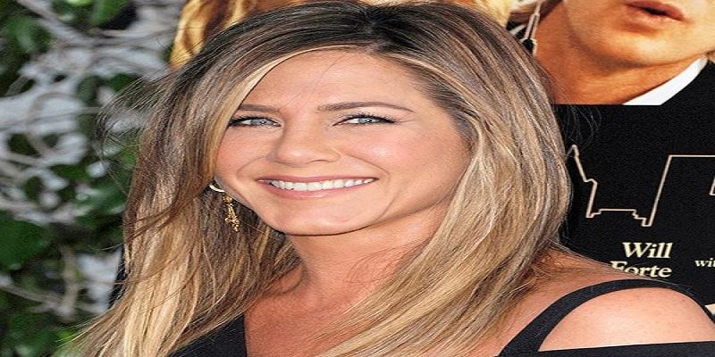 جينيفر أنستون ومعركتها من أجل الانجاب