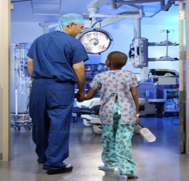 كيف تعلم طفلك الشجاعة