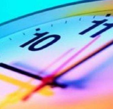 الساعة 9 تصميم