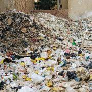 مشكلة القمامة في شارع الرحمة