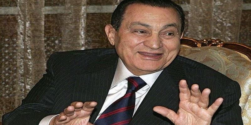 “فيديو” عندما قال حسني مبارك في التلفزيون: موت يا حمار على ما يجيلك العليق محمد حسني مبارك
