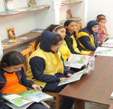 أنت الحياة بالأخضر