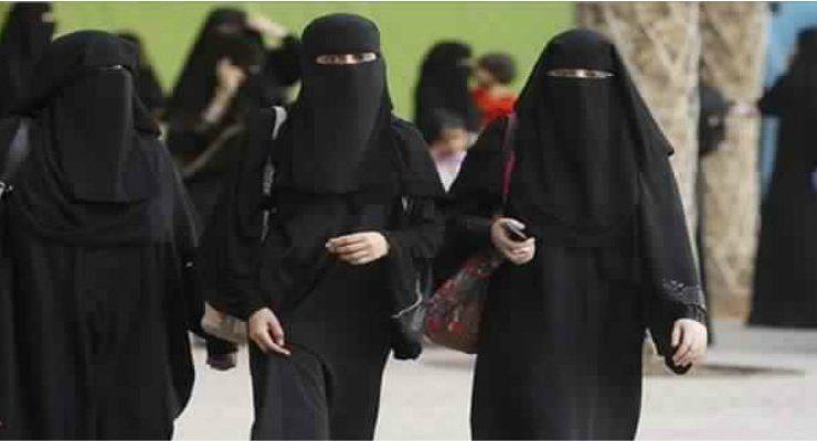 كيف اتصدى لـ ظاهرة التحرش الجنسى فى مصر؟ هل لبس النقاب هو الحل ؟ ، اسئلة كتير تصول و تجول لكيفية التصدى لهذه الظاهرة المؤلمة.. تابع على المولد