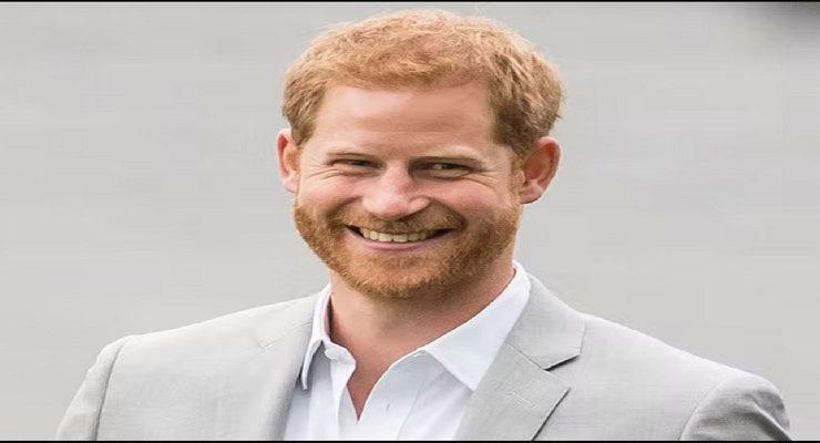 الأمير هاري يرتدي سبايدر مان