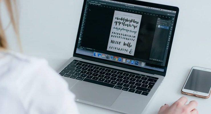 إضافة الخطوط في وورد على أجهزة الكمبيوتر بنظام تشغيل ويندوز أو ماك