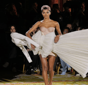 المقاهي والأدباء