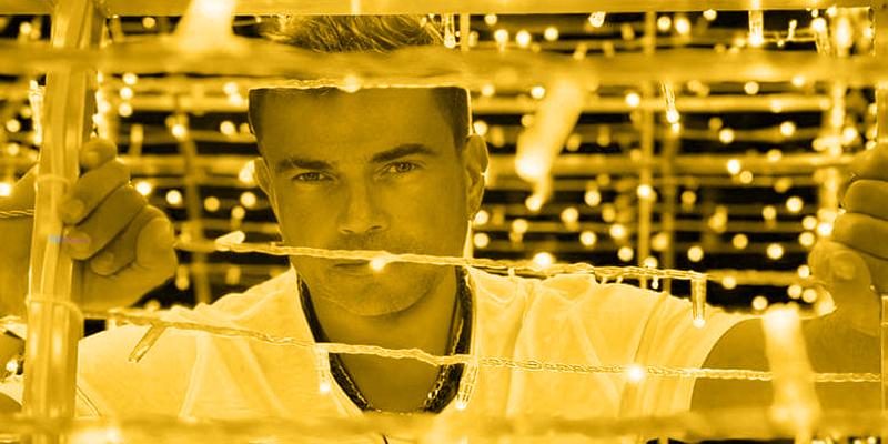 عمرو دياب ... هل حانت لحظة التغيير؟