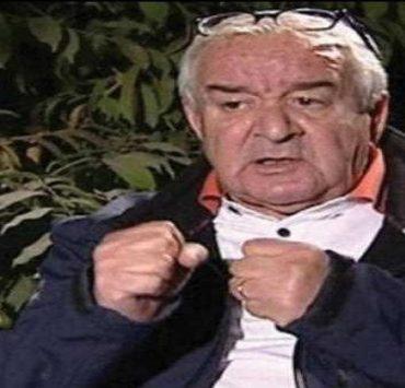 محمد عبد العزيز