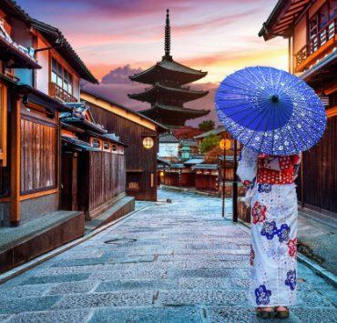 اليابانيون