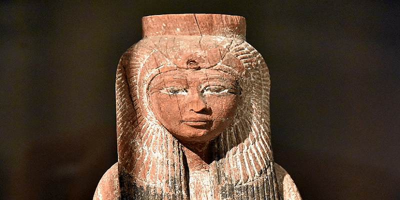 أحمس - نفرتاري