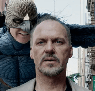 ليدي جاجا تستبدل فستانها الجريء في حفل الأوسكار 2023 بجينز وتزيل المكياج ليدي جاجا حفل الأوسكار