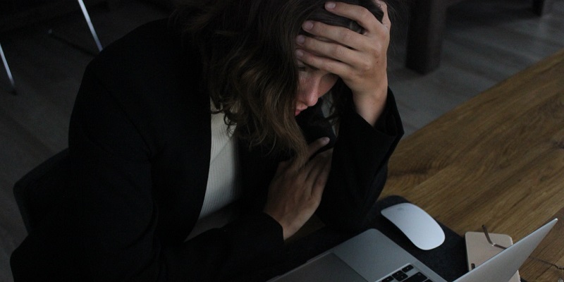 كيفية الغلق الإجباري للبرامج على ماك