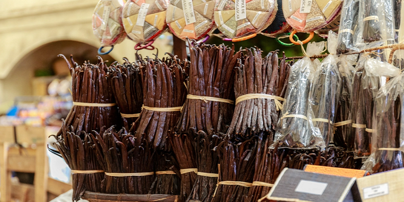 معرفة من حظرك على iMessage