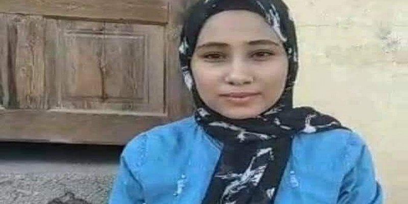 طالبة الفيوم