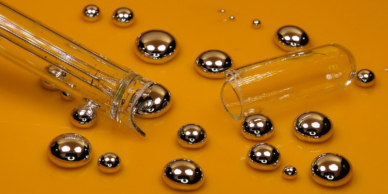 أزمات الهوية الجنسية تصل للجنون ..أطفال في بريطانيا يعرفون أنفسهم كقطط وديناصورات! الزئبق