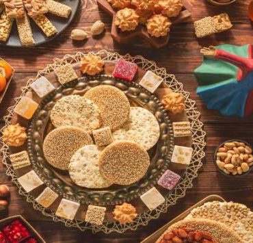 احتفالًا بمولده.. قصائد شعرية في مدح خير البرية حلوى المولد النبوي