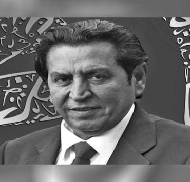 الشاعر كريم العراقي