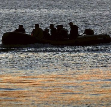 الهجرة غير النظامية