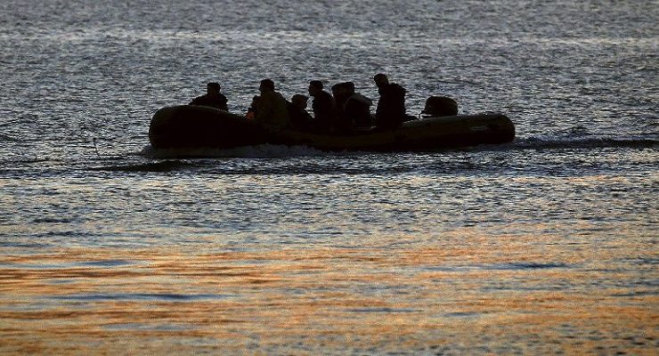 الهجرة غير النظامية