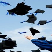 حفلات التخرج