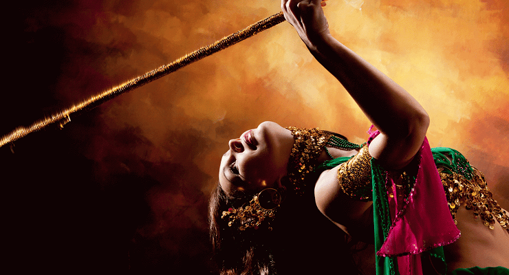 الراقصة الشرقية