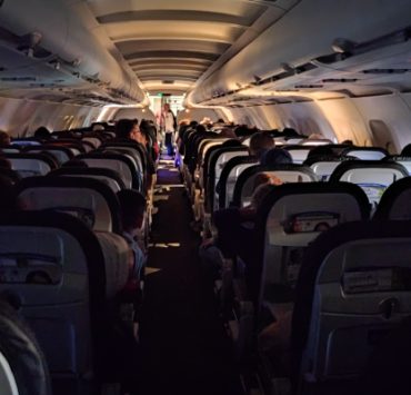 أيها الحب العربي ..أنا لا أشبه الفتيات المقصورة