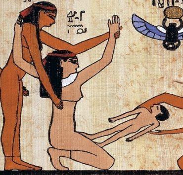 فزن بلقب ” ملكة جمال مصر ” وانتهين في عالم الفن والتلفزيون الختان في مصر القديمة