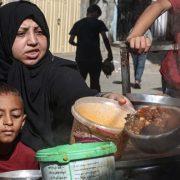 غزة تعاني الجوع