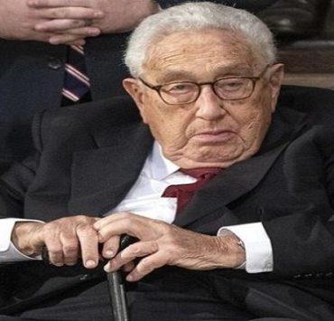 فيلم الكاسيت .. توثيق رائع لحقبة فنية مهمة هنري كيسنجر