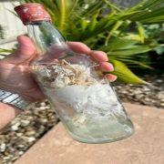 زجاجات السحرة