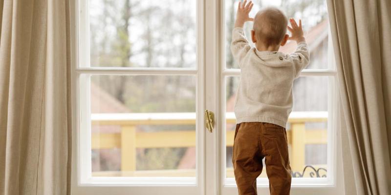 أم تقوم بخطف ابنها البالغ من العمر عامين للحصول على فدية من والده في كولومبيا كولومبيا