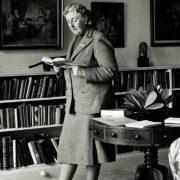 أجاثا كريستي