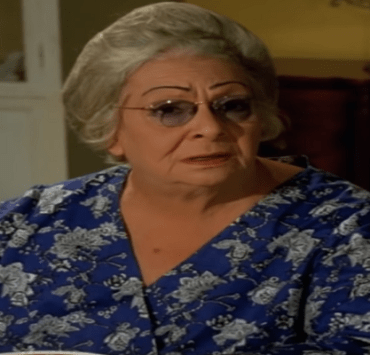 الفنانة دولت أبيض