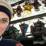 الفنانة منى جبر وارتداء الحجاب