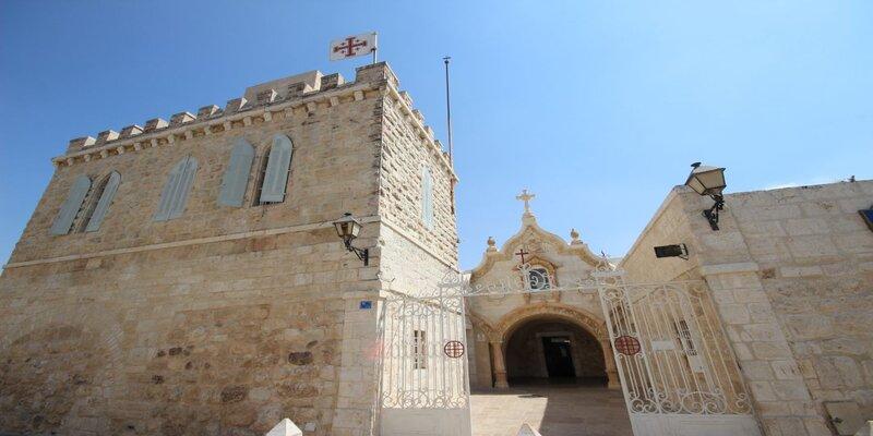 مغارة الحليب