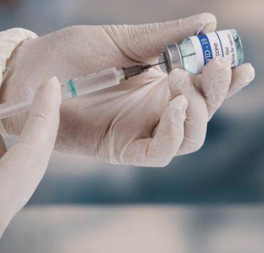 مسلسل الحشاشين.. ليه نجح تنفيذيًا وفشل فنيًا؟ فيروس كورونا