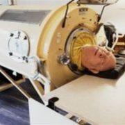 رجل الرئة الحديدية