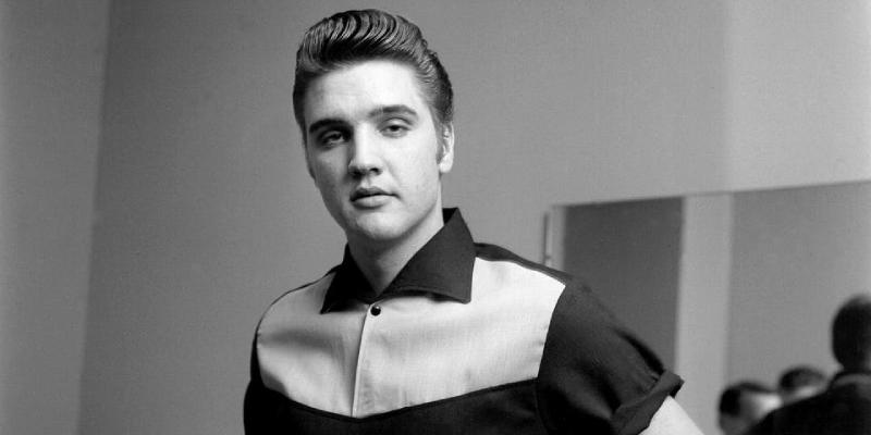 عندما كاد إلفيس أن يسبب ضربة شمس لطاقمه محاولًا إثبات أن لديه قوى خارقة إلفيس