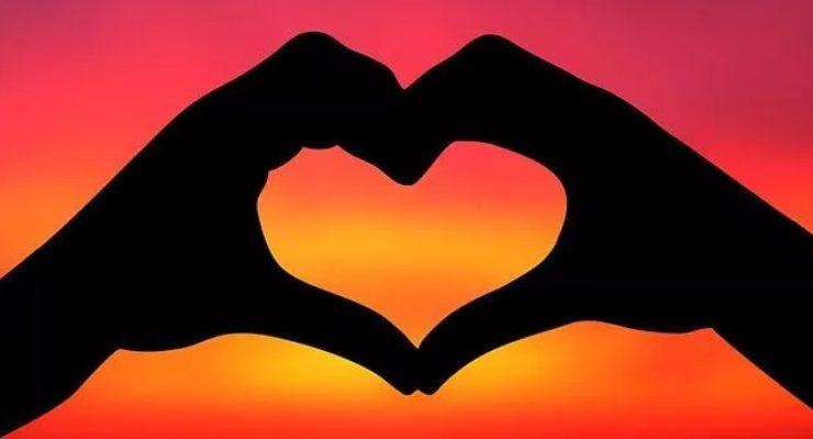 التعبير عن الحب