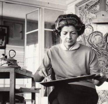 إنجي أفلاطون