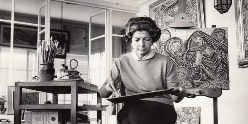 إنجي أفلاطون