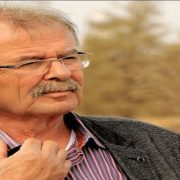 عبد اللطيف عبد الحميد