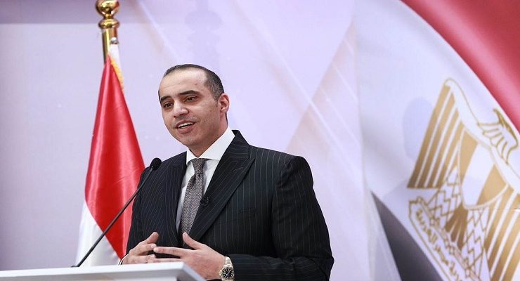 المستشار محمود فوزي