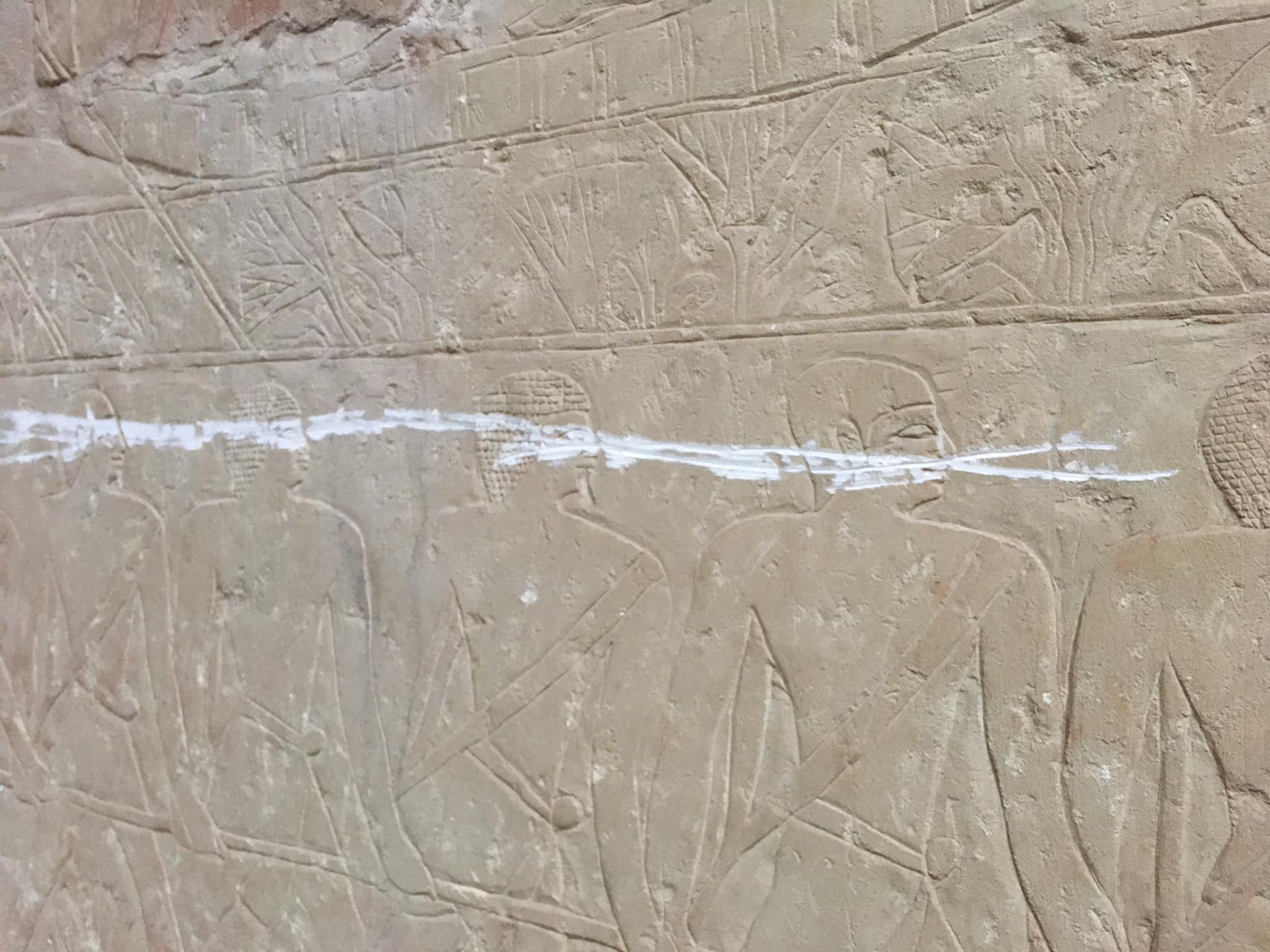 الاستعراب يختزل الهوية ويدمر آثار الأجداد الاستعراب