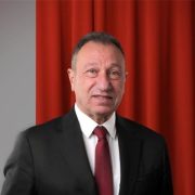 محمود الخطيب رئيس النادي الأهلي