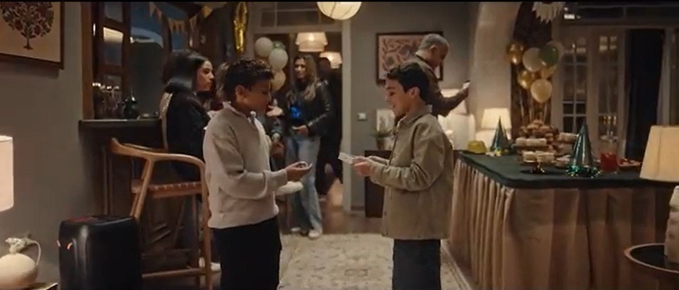 الأسباب الفنية لتميُز لام شمسية لام شمسية