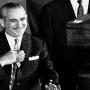 موسيقار الأجيال